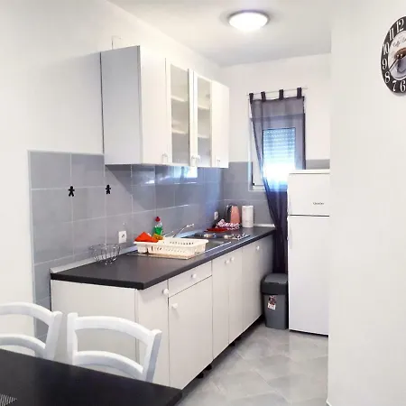 Apartman Duda Apartamento Pakoštane
