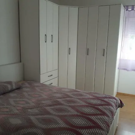 Apartman Duda * Pakoštane